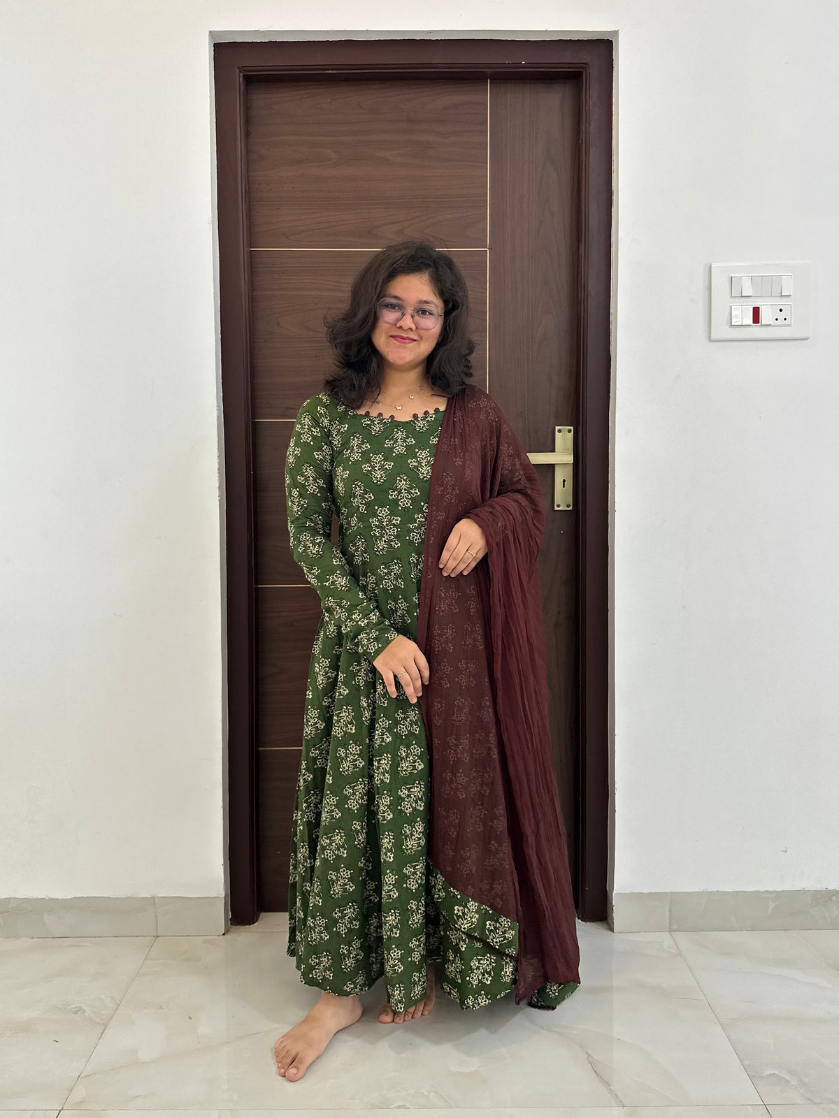 OBKF0054 SNEHA Olive Green