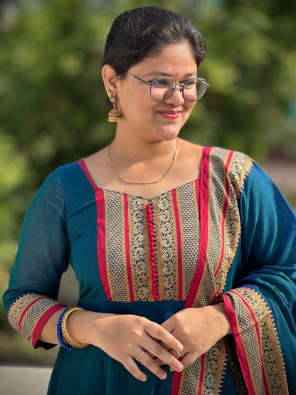 OBK0219 - NIRALI Blue