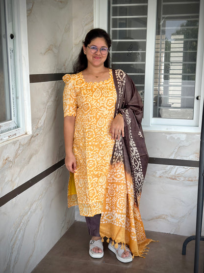 OBKC0023 AVANTHIKA Yellow