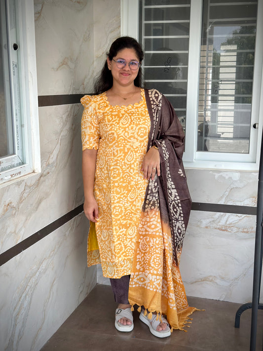 OBKC0023 AVANTHIKA Yellow