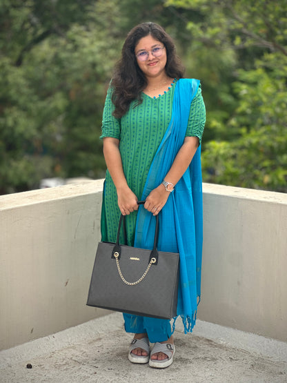 OBK0221 RAAGA Peacock shades