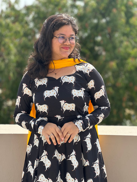 OBKF0057 SNEHA Black Cow