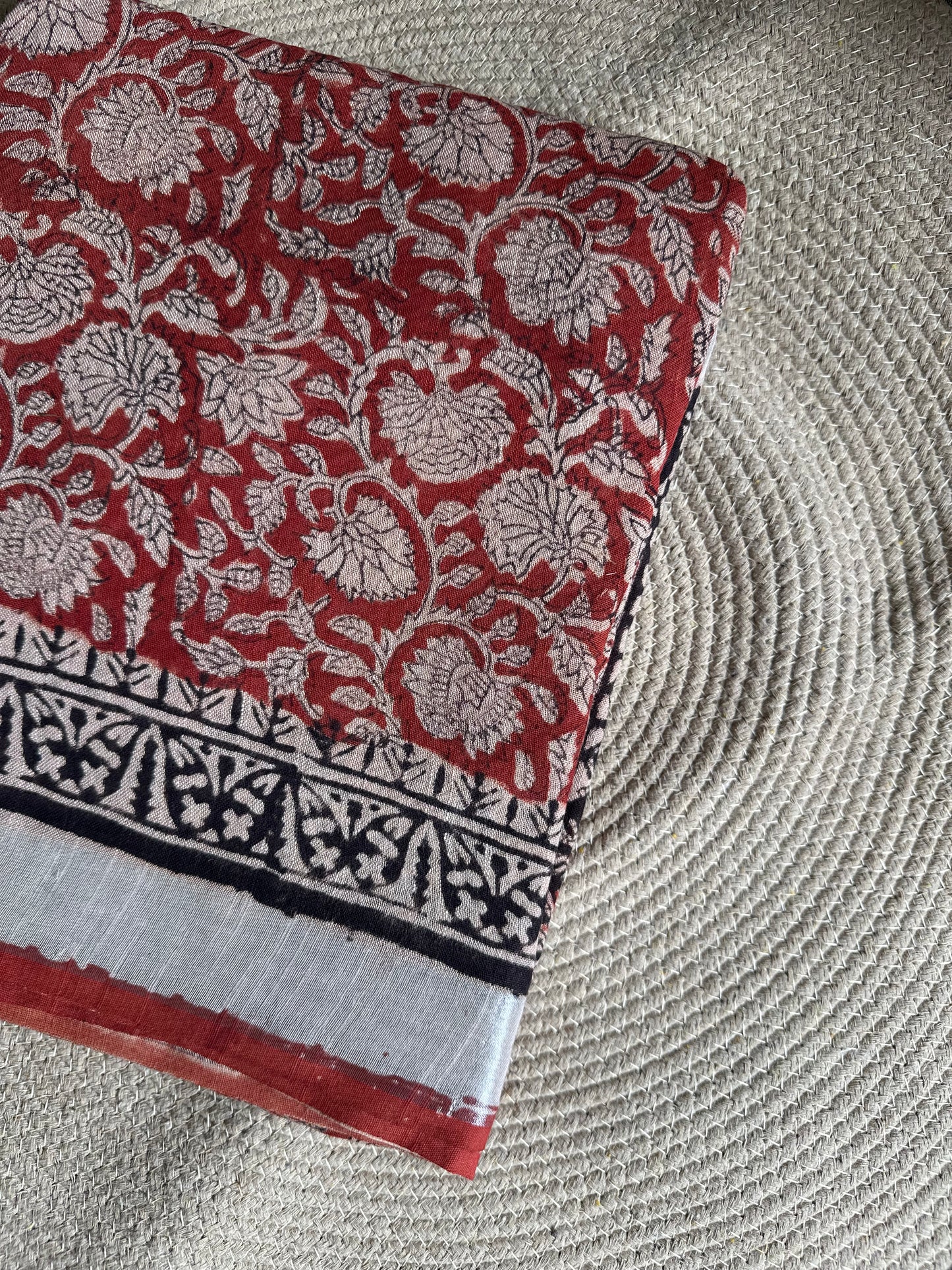 OBKS0010 Rust Linen saree