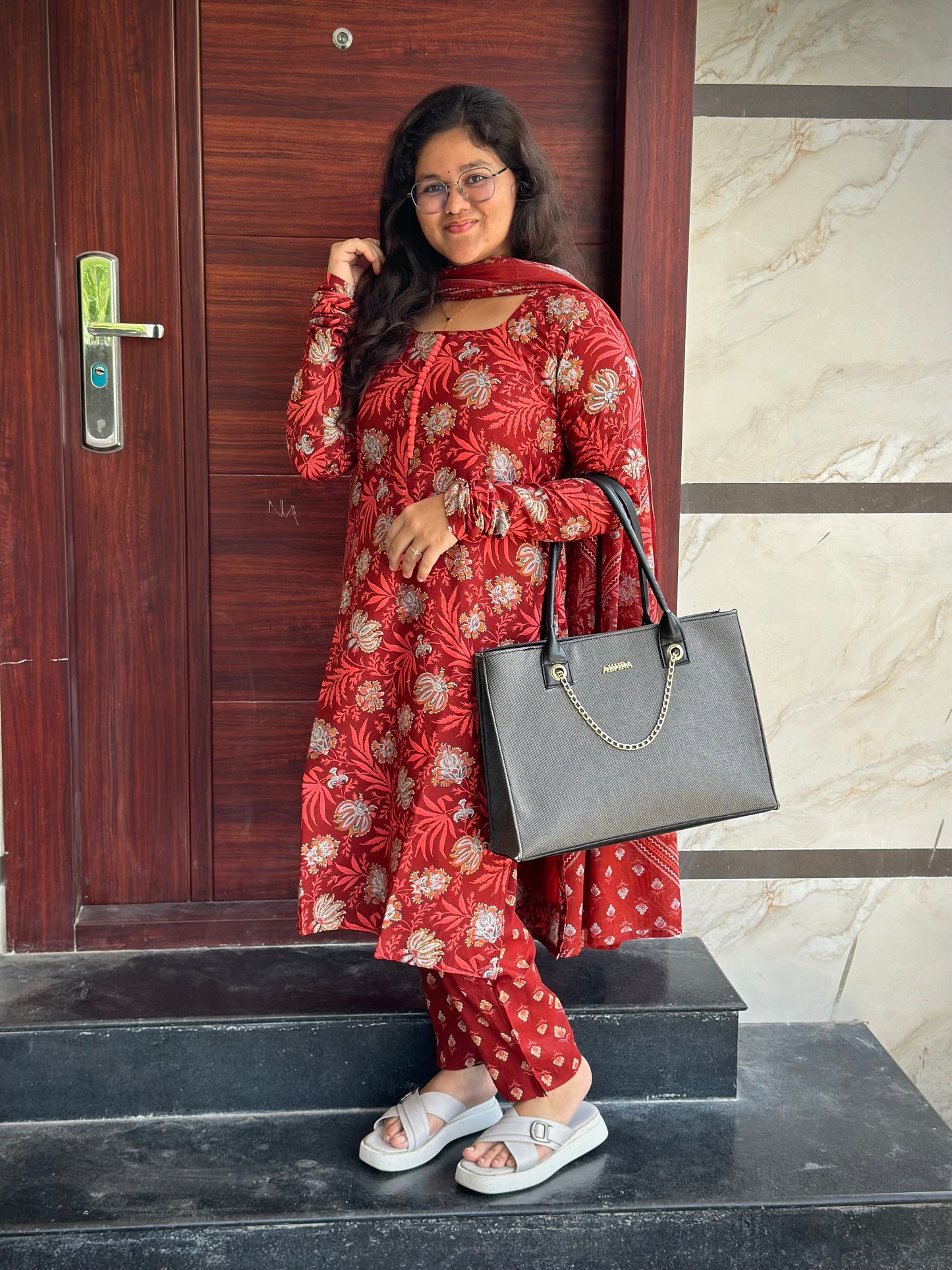 OBKC0013 VARSHA Red