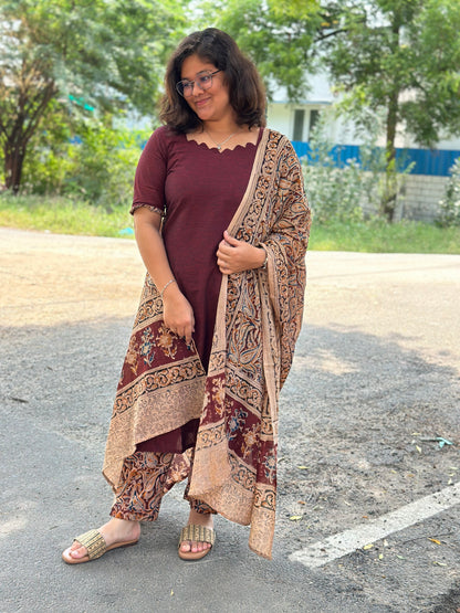 OBK0139 LAHARI- Maroon