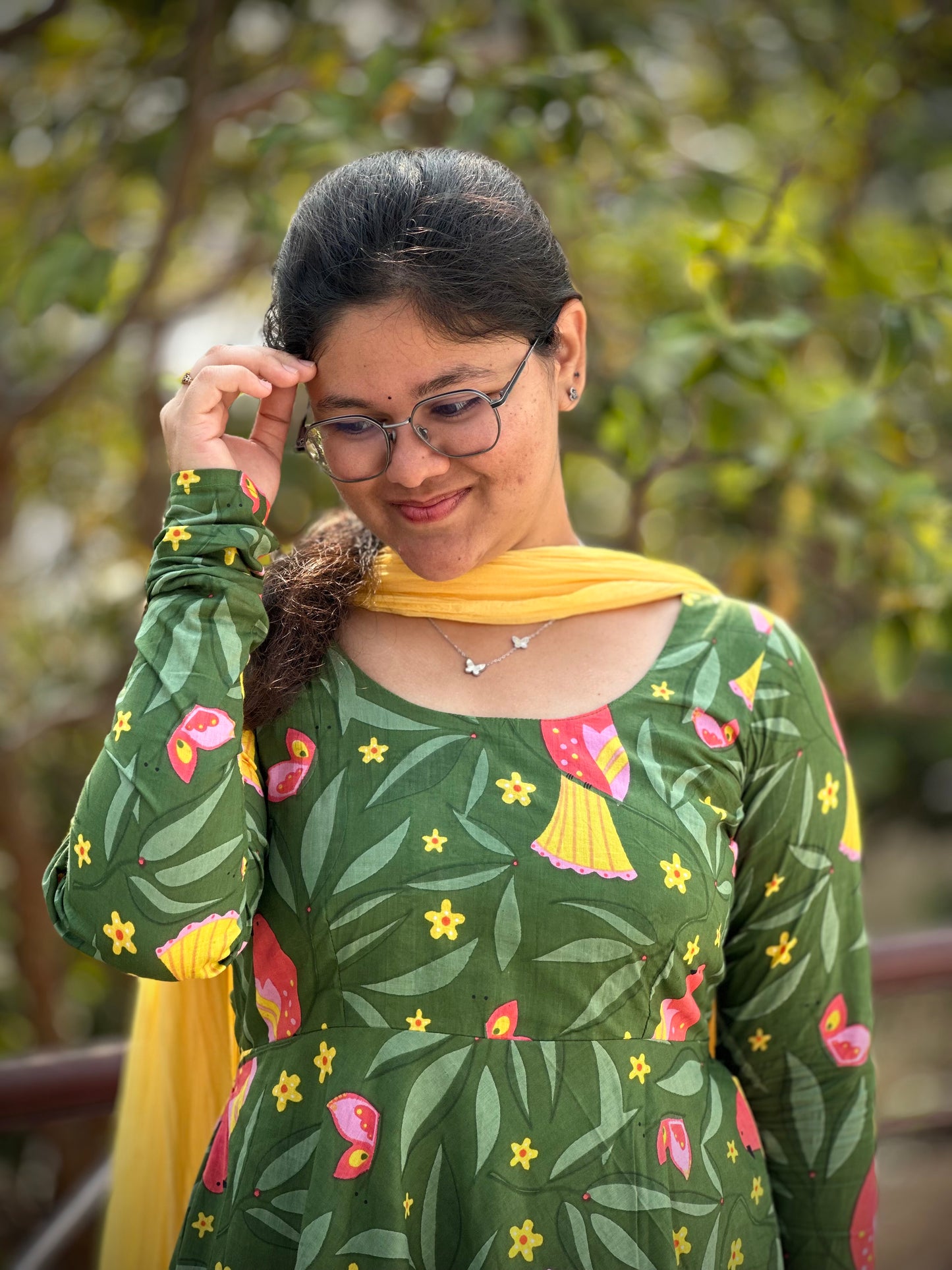 OBK0196 SNEHA - Green