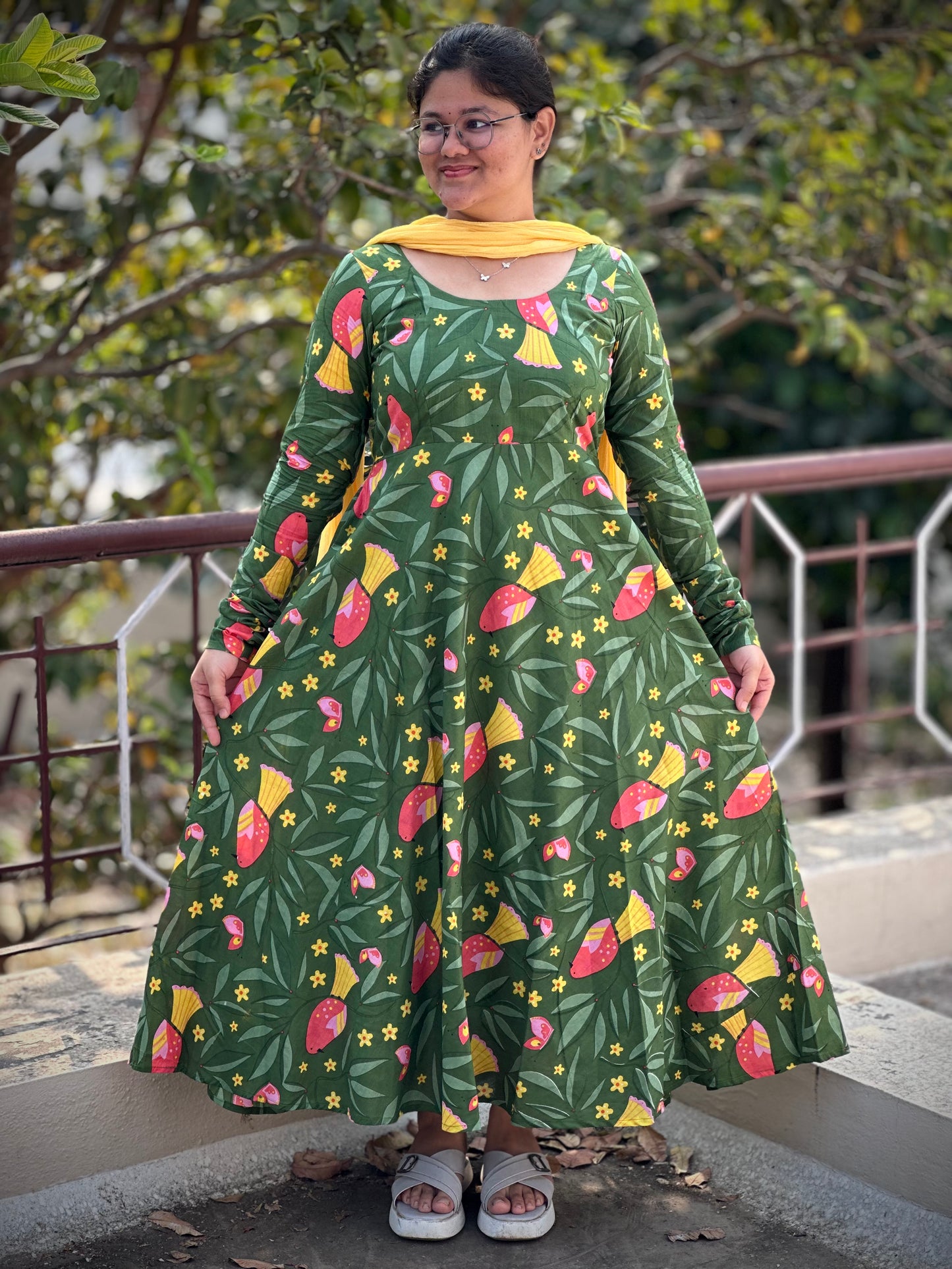 OBK0196 SNEHA - Green