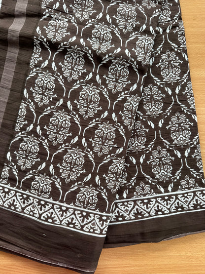 OBKS0021 Mul cotton saree - Brown motif
