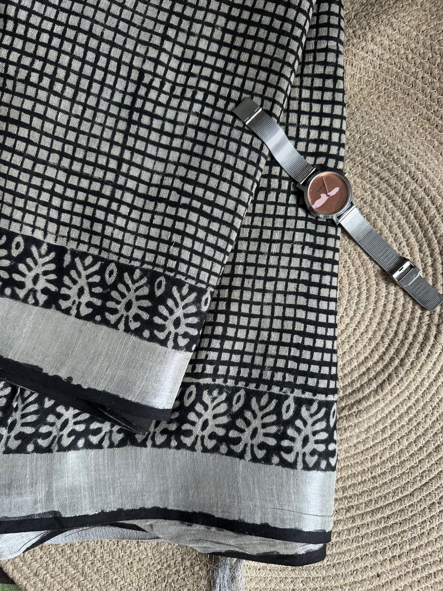 OBKS0009 Black Checks Linen saree