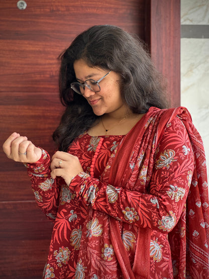 OBKC0013 VARSHA Red