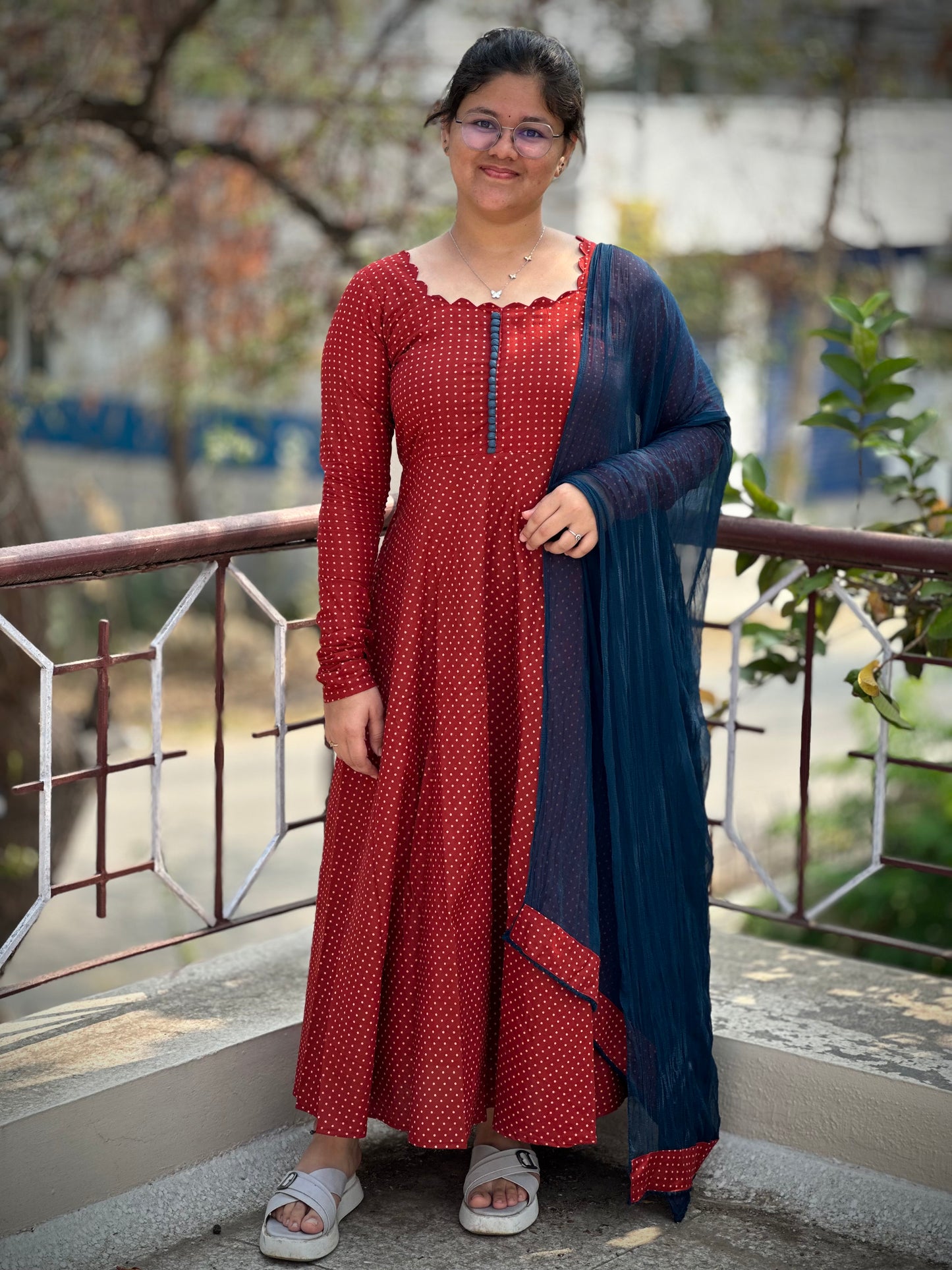 OBK0200 SNEHA - Rust