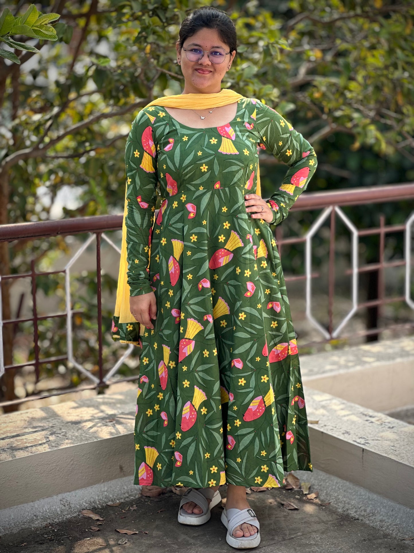 OBK0196 SNEHA - Green