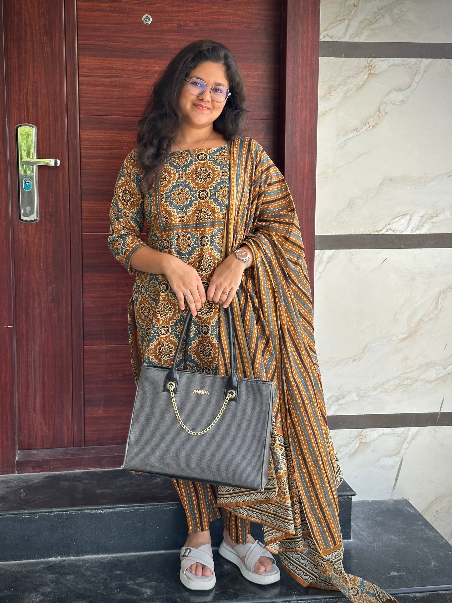 OBKC0016 VARSHA Mustard