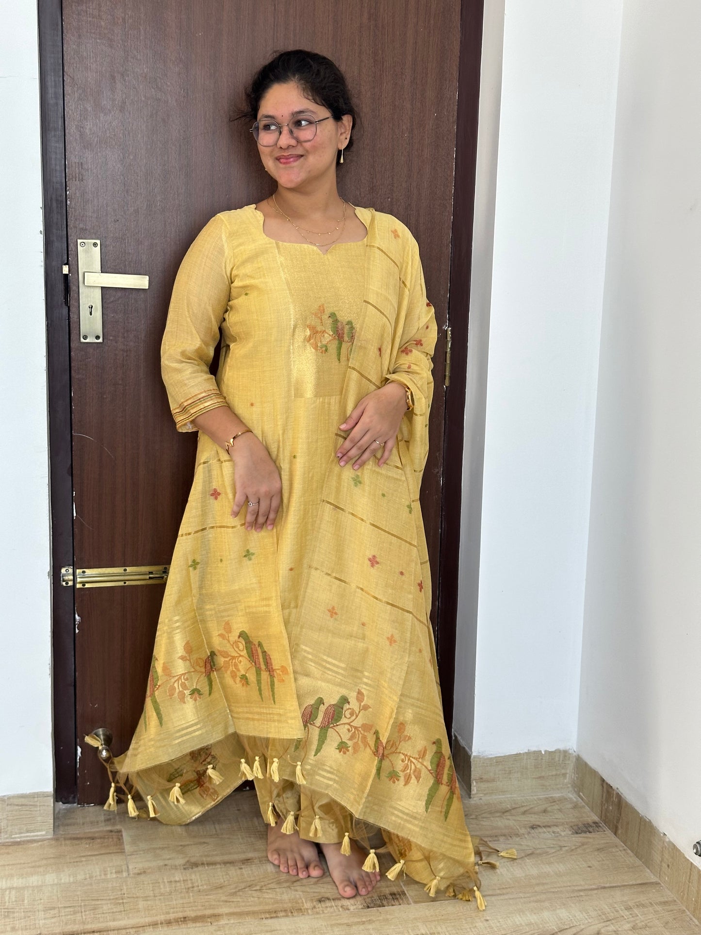 OBK0228 SWARNA Gold