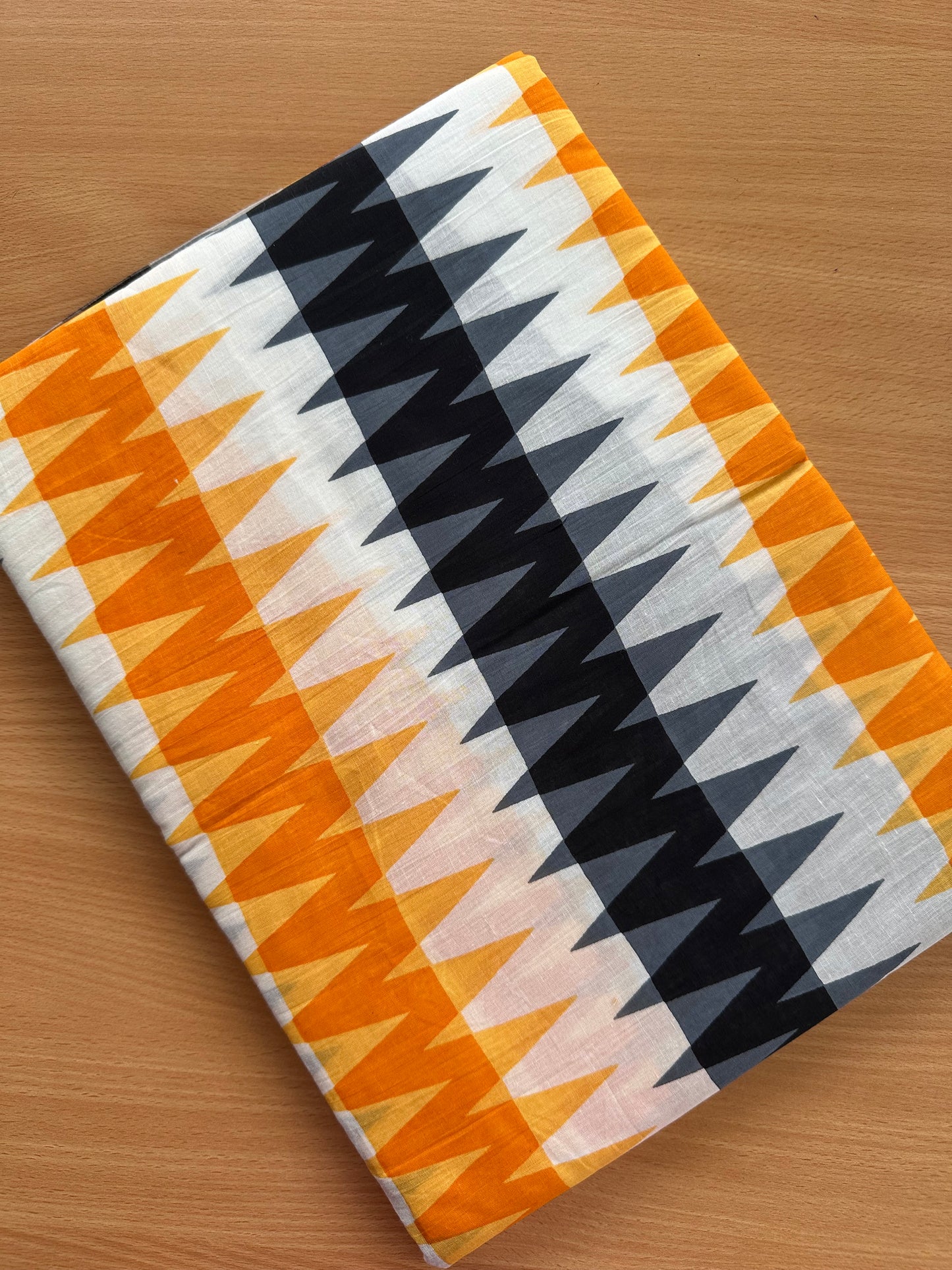 OBKS0018 Mul cotton saree - Yellow zigzag