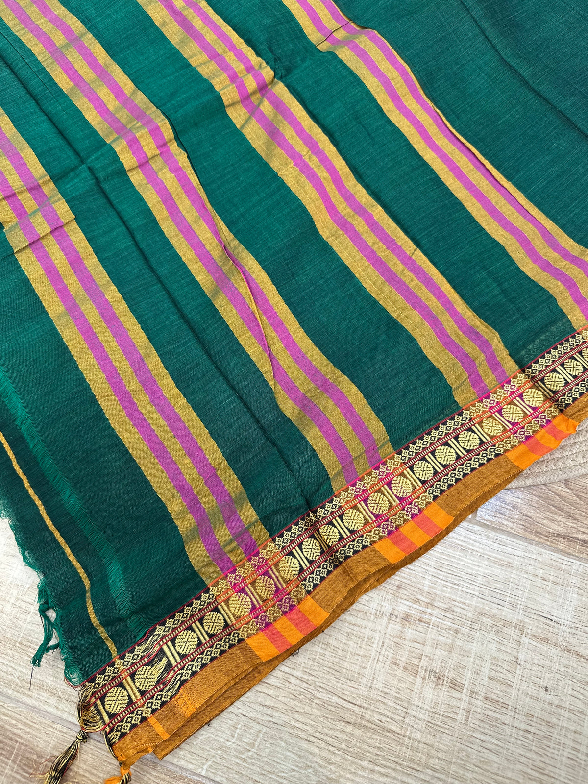 OBKS0023 Bottle green Narayanpet saree
