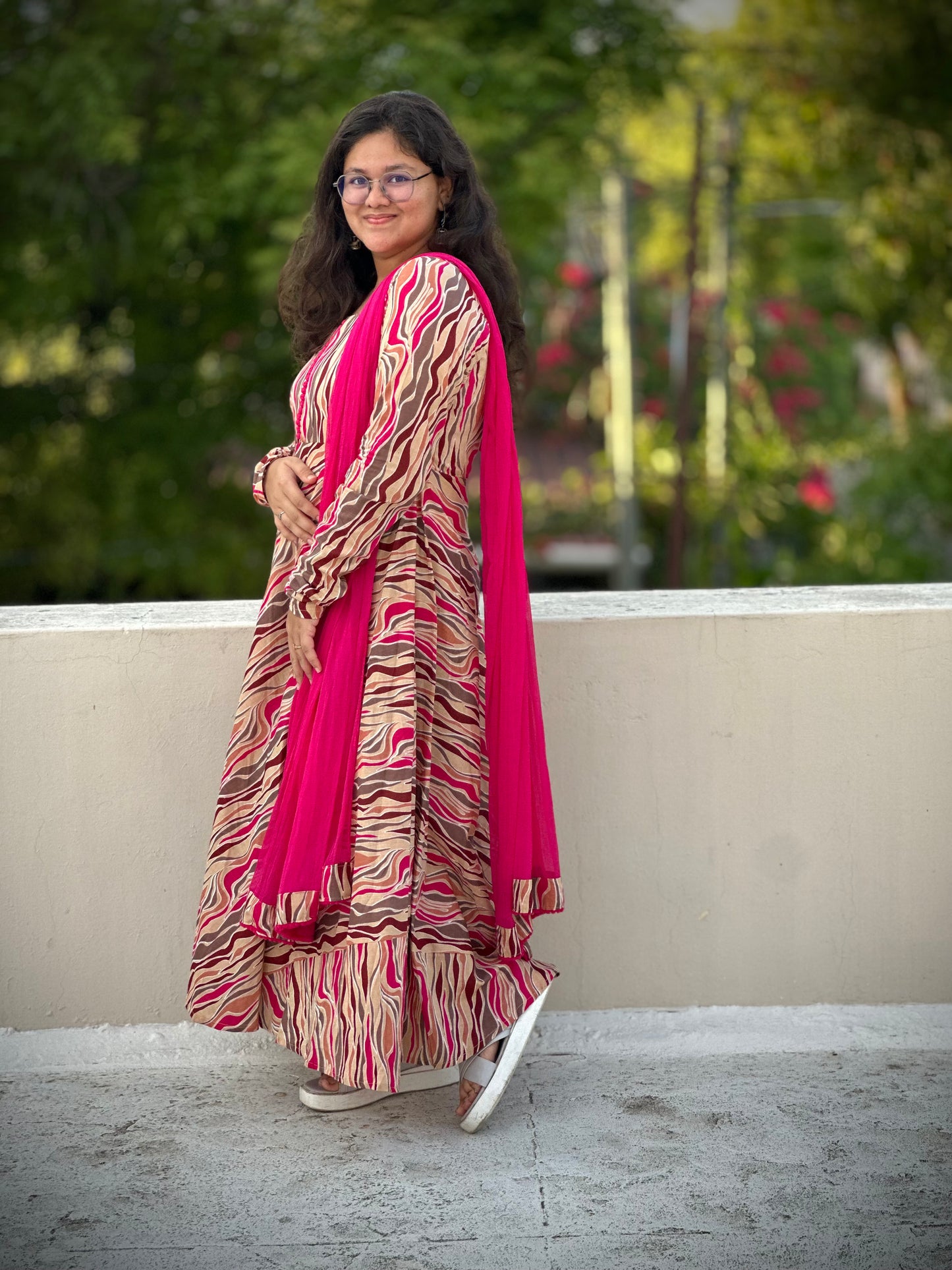 OBKF0038 SNEHA - Pink stripes