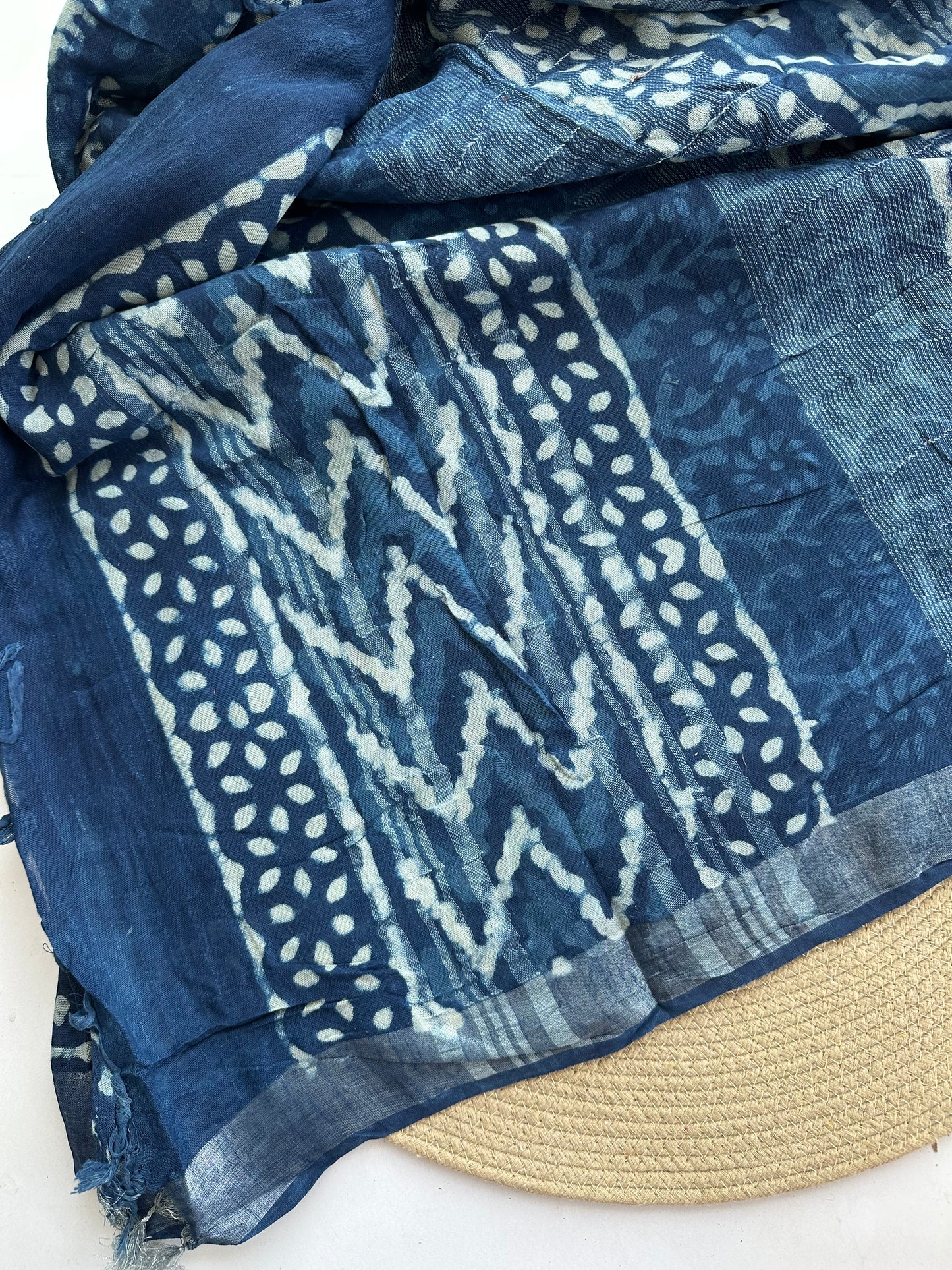 OBKS0014 Indigo motif Linen saree