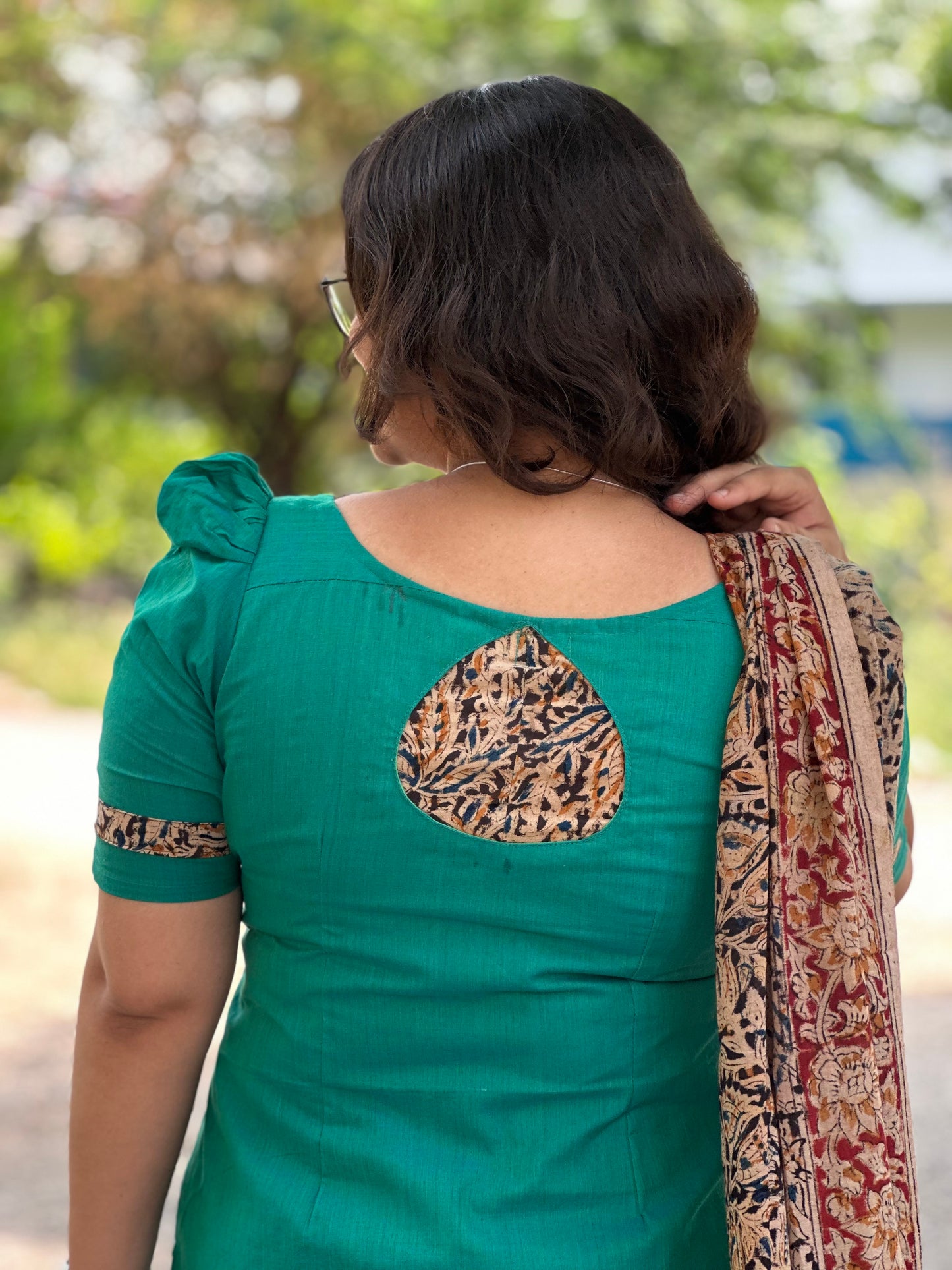 OBK0138 LAHARI- Blue