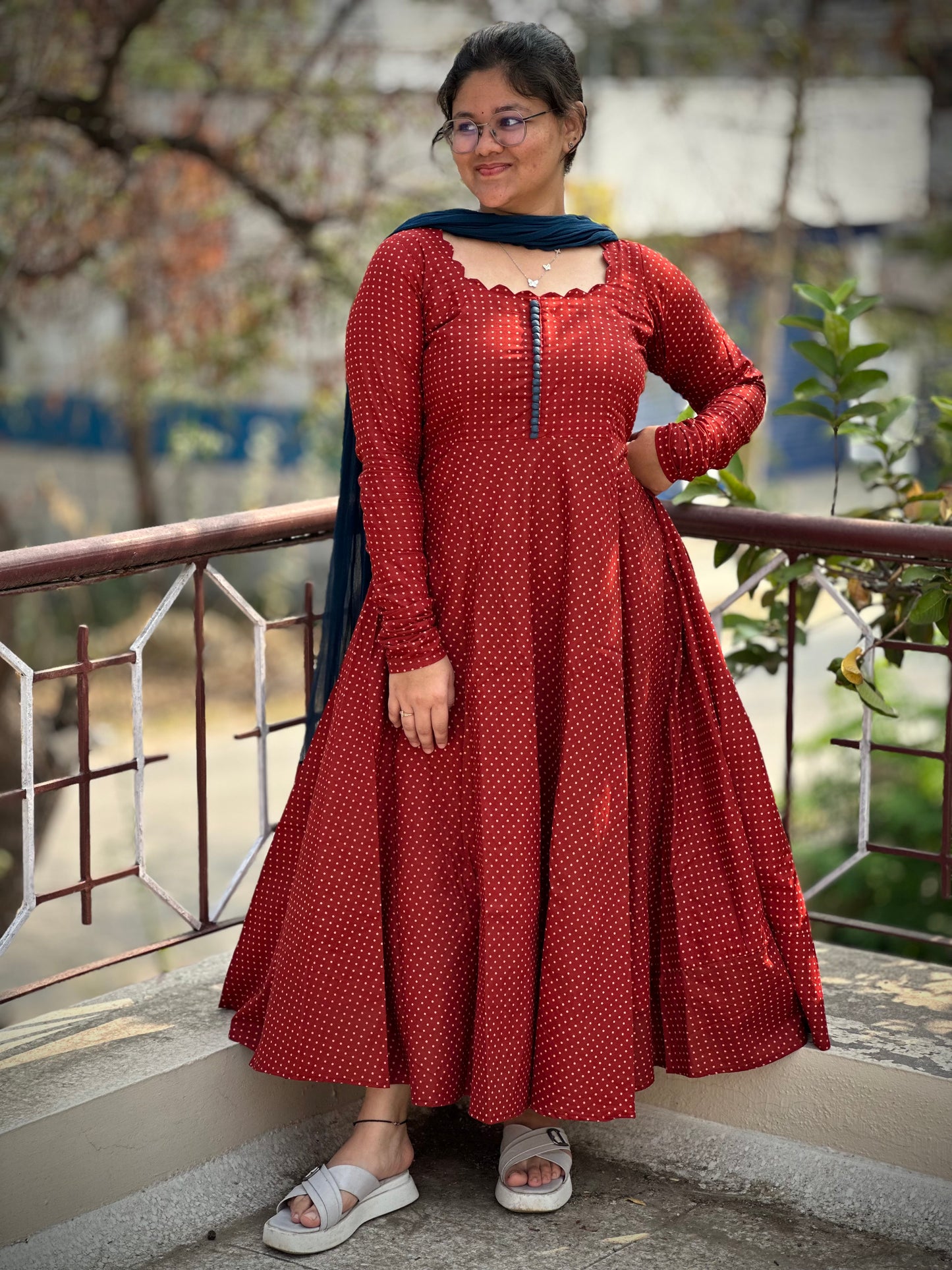 OBK0200 SNEHA - Rust