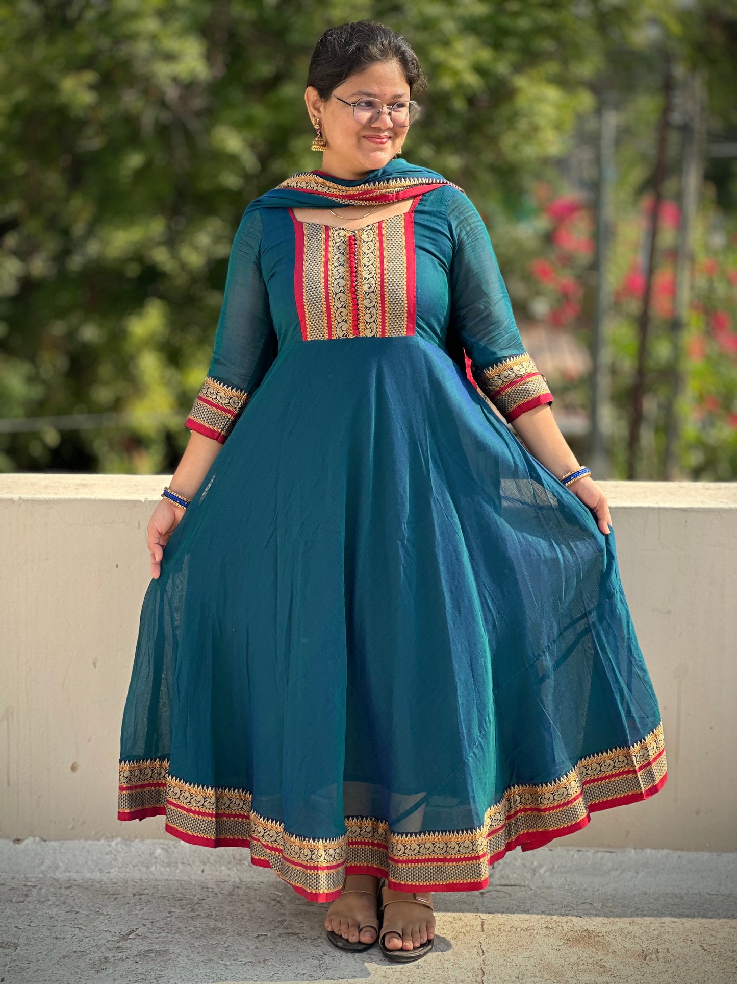 OBK0219 - NIRALI Blue