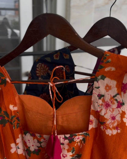 OBK02 SNEHA - Orange flowers