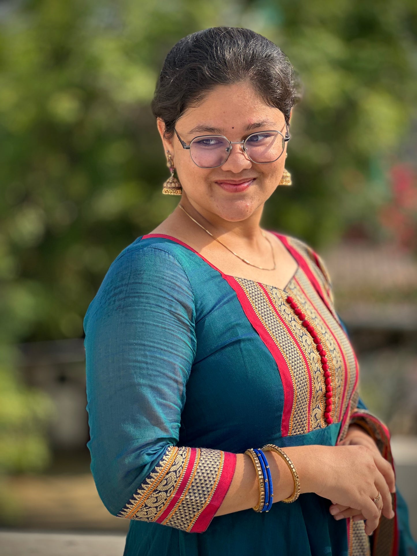 OBK0219 - NIRALI Blue