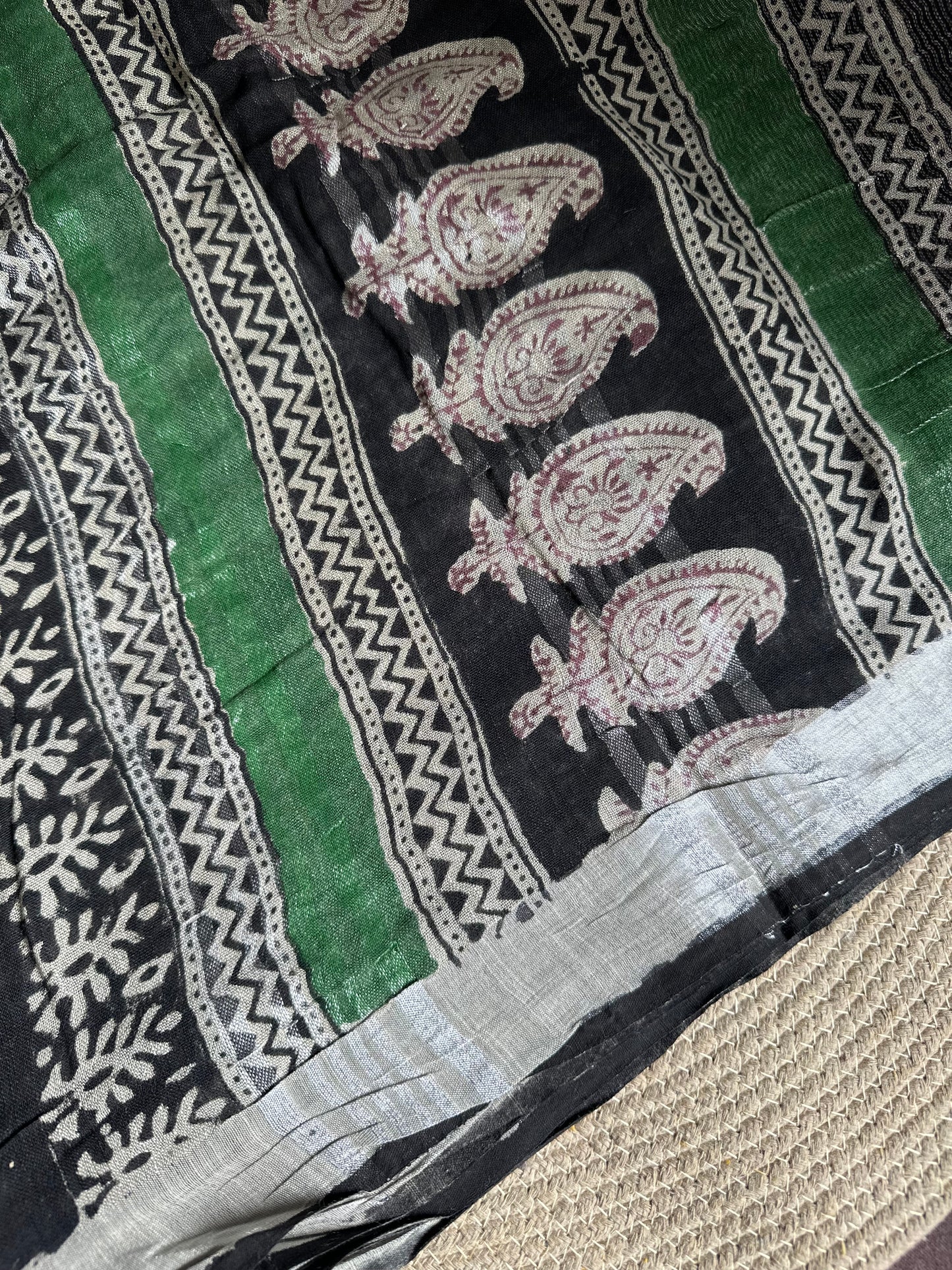 OBKS0009 Black Checks Linen saree