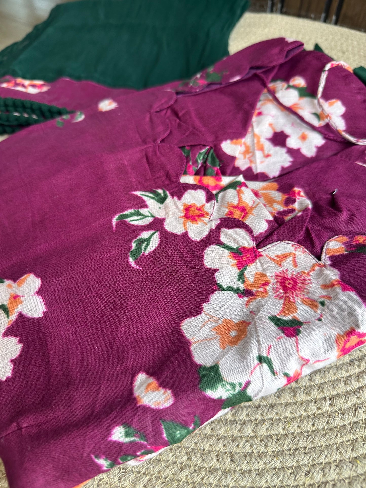 OBK02 SNEHA - Purple flowers