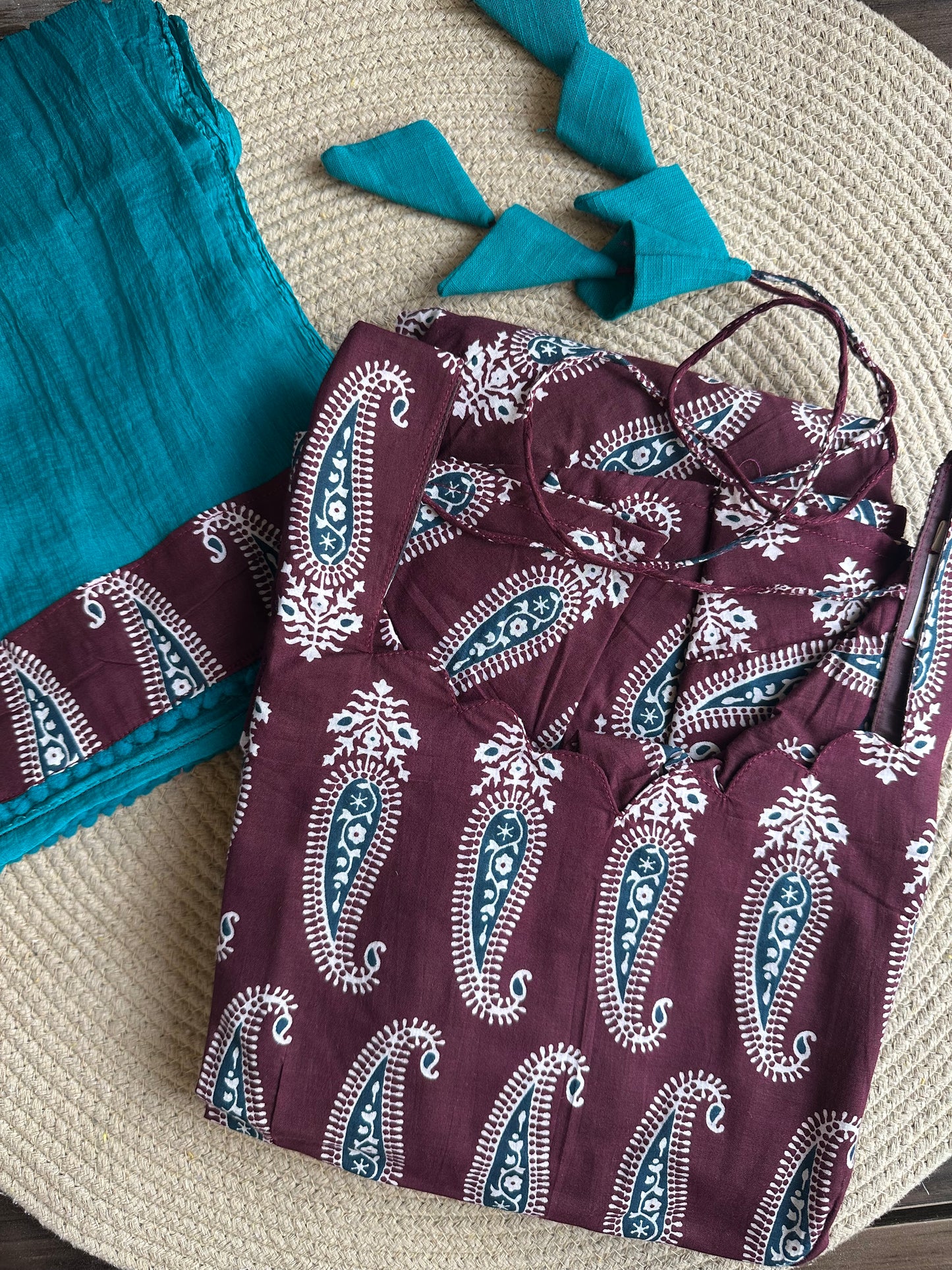 OBK02 SNEHA - Maroon mango