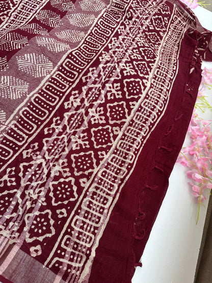 OBKS0024 Maroon motif Linen saree