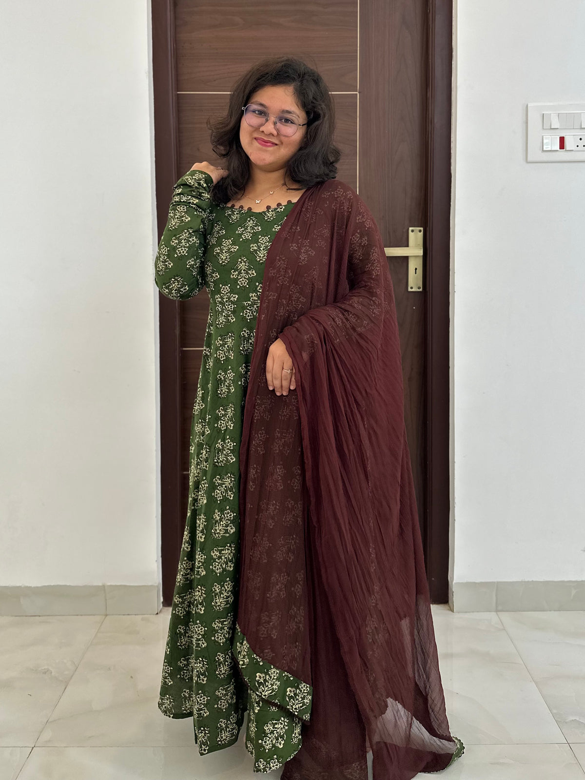 OBKF0054 SNEHA Olive Green