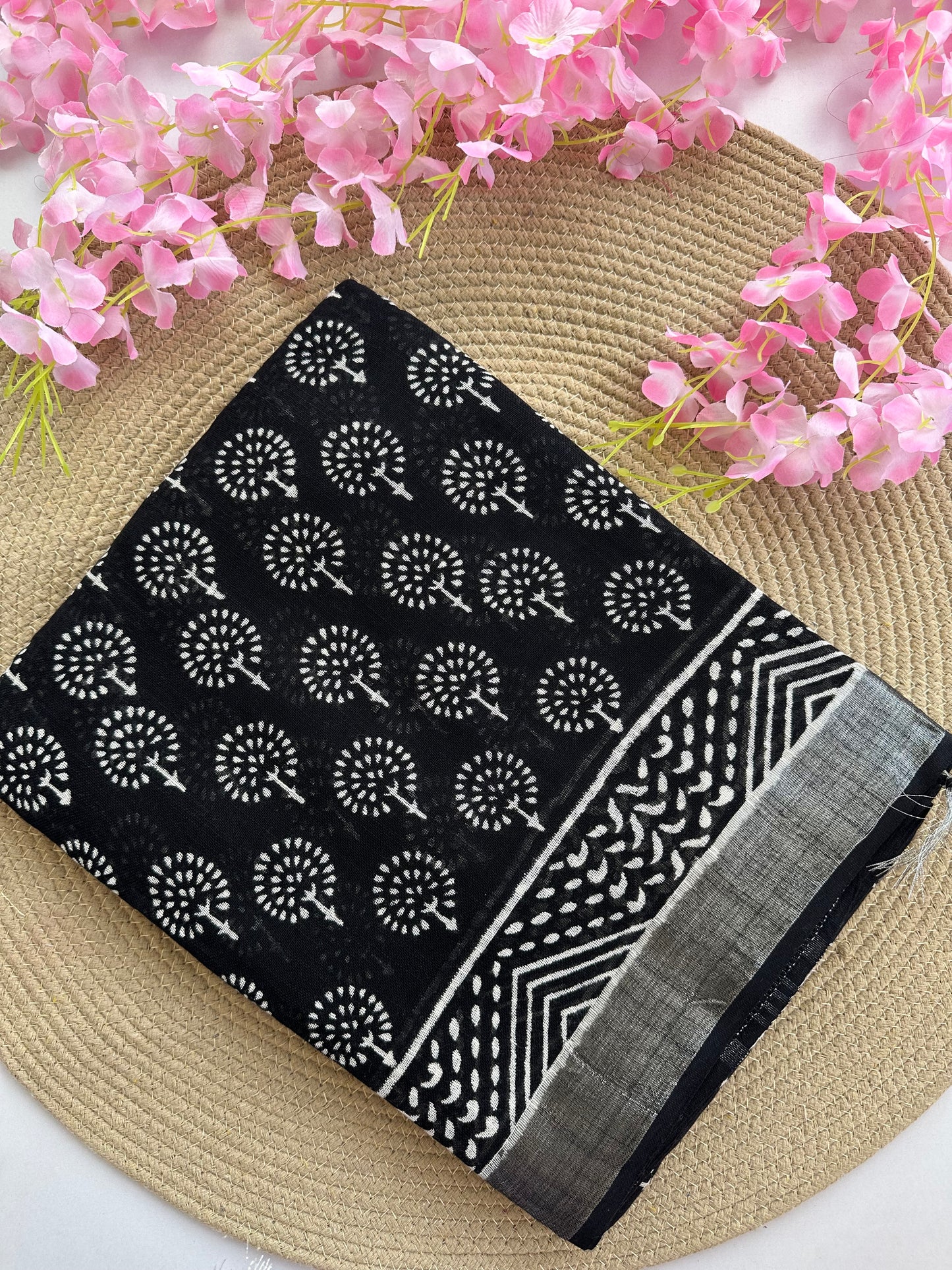 OBKS0015 Black motif Linen saree