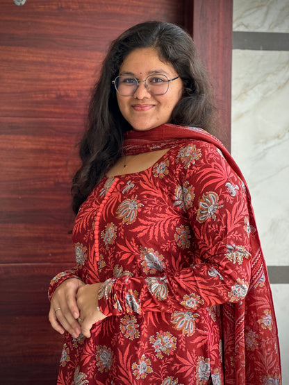 OBKC0013 VARSHA Red