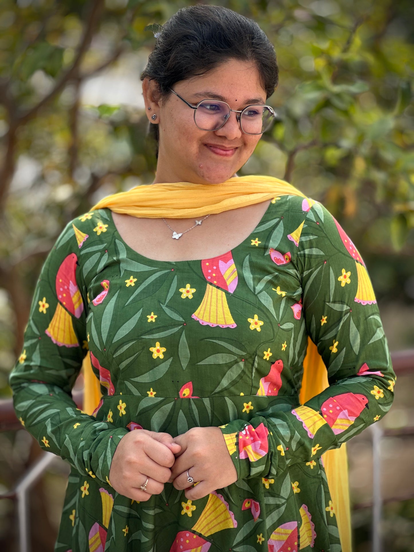 OBK0196 SNEHA - Green