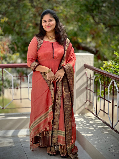 OBK0181 - JANANI Peach