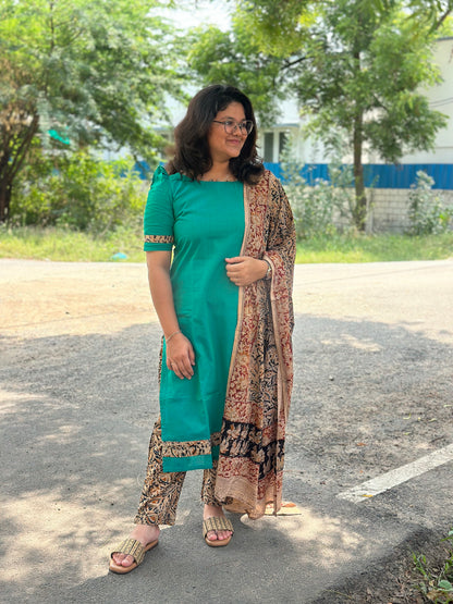 OBK0138 LAHARI- Blue