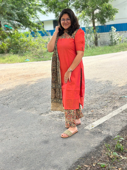 OBK0135 LAHARI-Peach