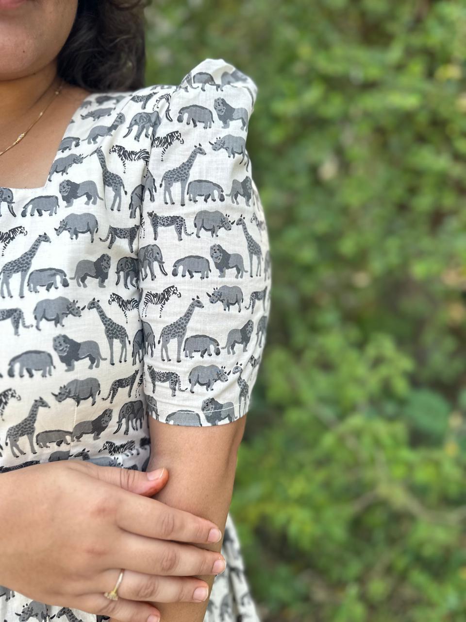 OBK0020 Grey animals Midi