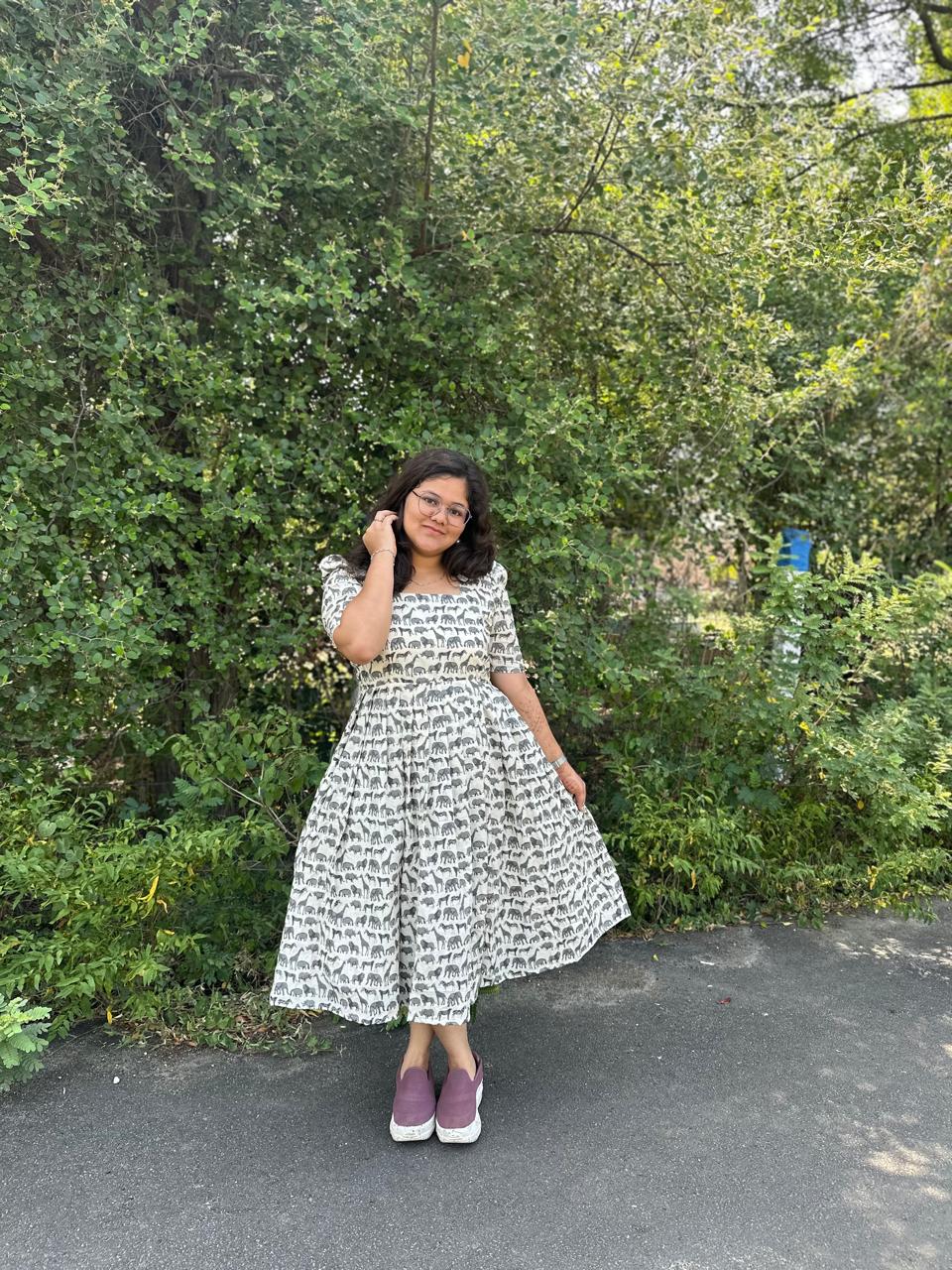 OBK0020 Grey animals Midi