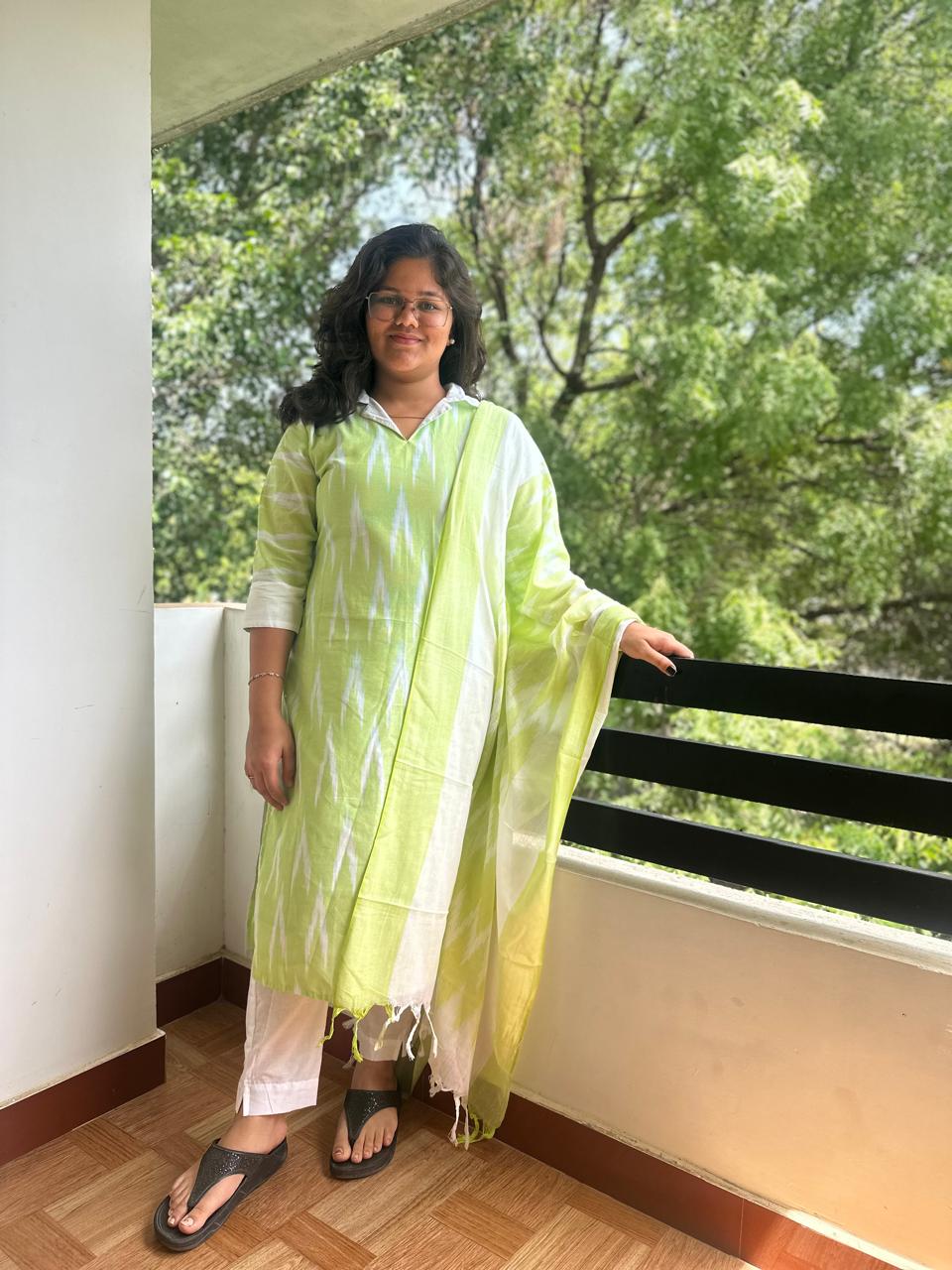 OBK0059 Green ikkat Chudi set