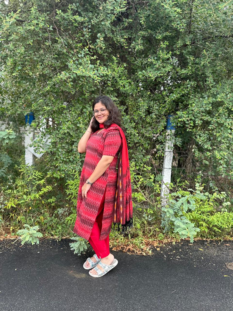 OBK0061 Shades of Red Chudi set